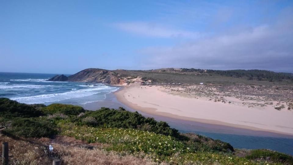 Sun & Surf Flat Arrifana Beach Aljezur Exterior foto